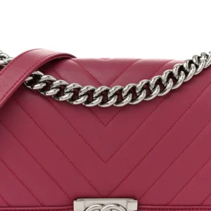 Chanel Chevron Quilted Calfskin Medium Boy Flap Dark Pink detail1