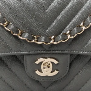 Chanel Chevron Quilted Caviar Medium Double Flap Dark Grey detail2