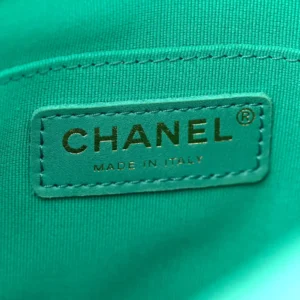 Chanel Quilted Caviar Medium Duma Pockets Drawstring Backpack Green logo1