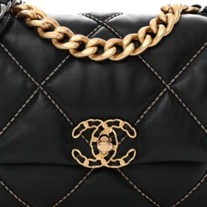 Chanel Quilted Lambskin Chain Medium Chanel 19 Flap Black detail1