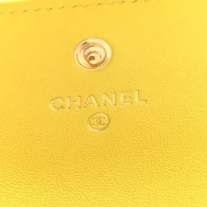 Chanel Quilted Lambskin Chanel 19 Flap Card Holder Yellow logo1