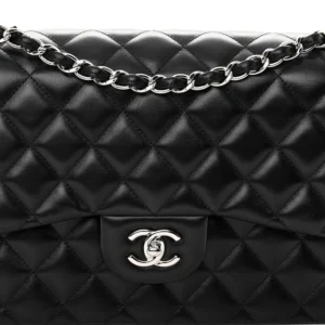 Chanel Quilted Lambskin Jumbo Double Flap Black detail2