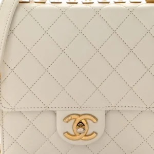 Chanel Quilted Lambskin Mini Chic Pearls Flap White detail2