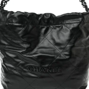 Chanel Quilted Shiny Calfskin Small Chanel 22 So Black detail1